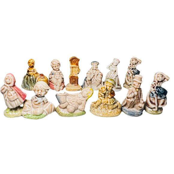 12 Wade Of England Nursery Jack Jill Lil Red Riding Hood Bo Peep King Cole Queen - Picture 1 of 8
